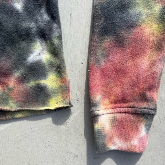 Women's Lurking Class Hoodie Multicolor Spell-Out S Streetwear CROPPED Tie Dyed - Picture 10 of 16